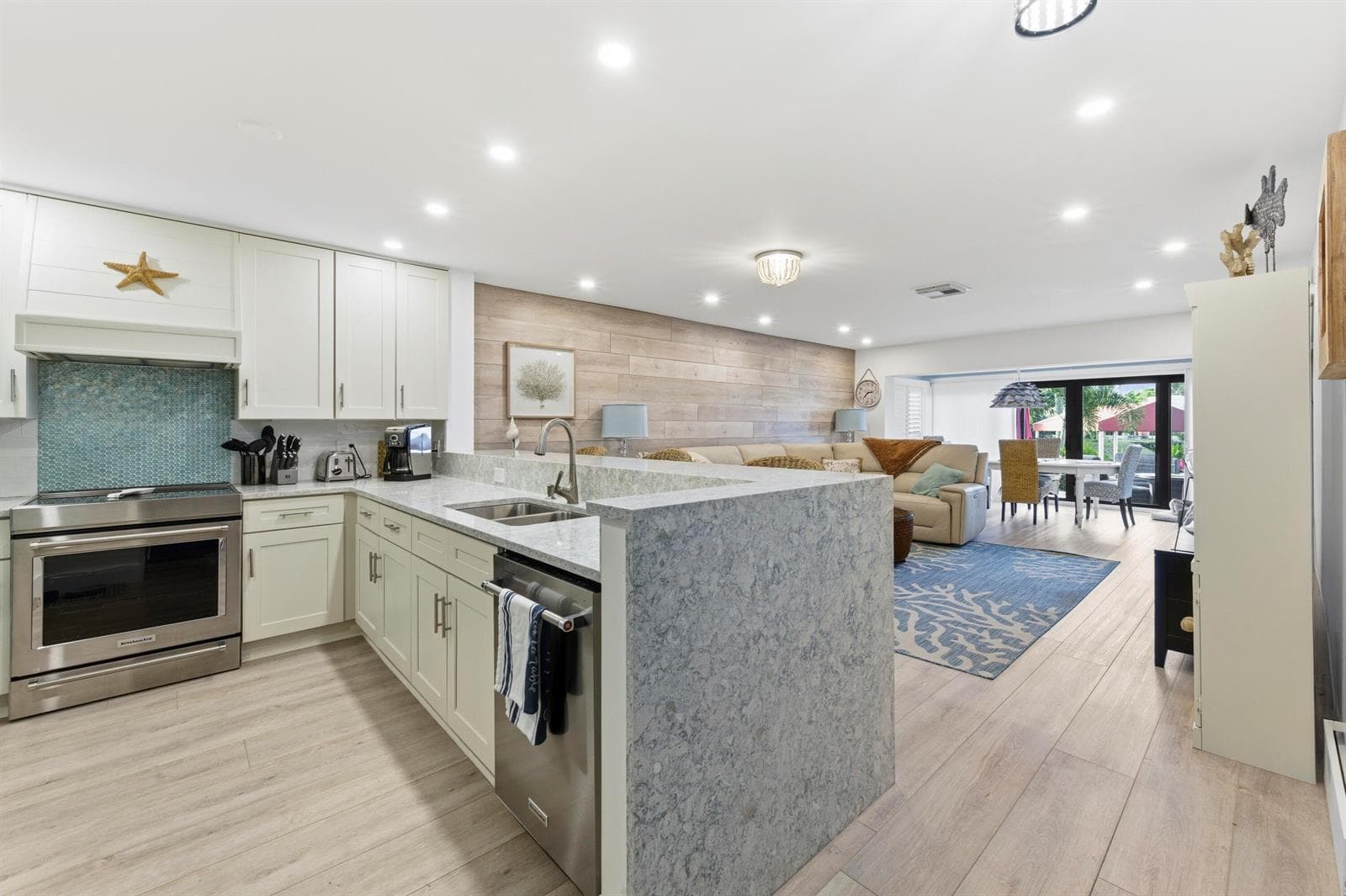 2359 Treasure Isle Drive # 38, Palm Beach Gardens, FL 33410 photo 8