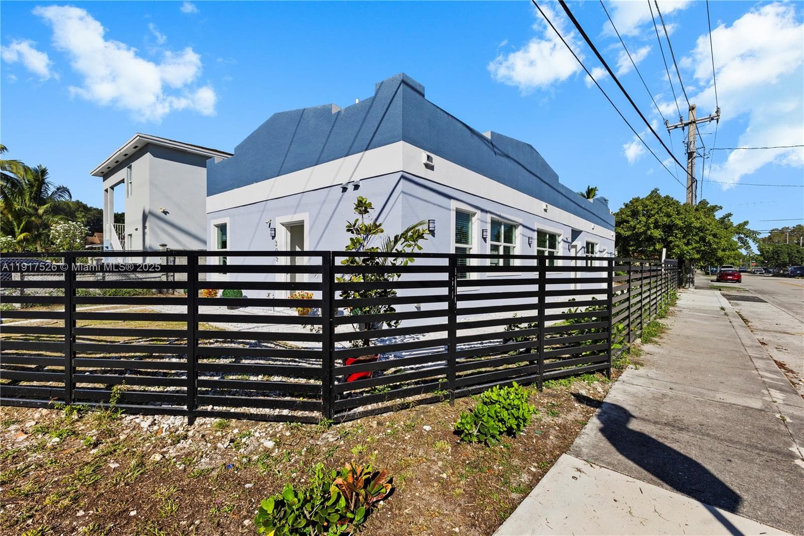 305 NW 58th St, Miami, FL 33127 photo 11