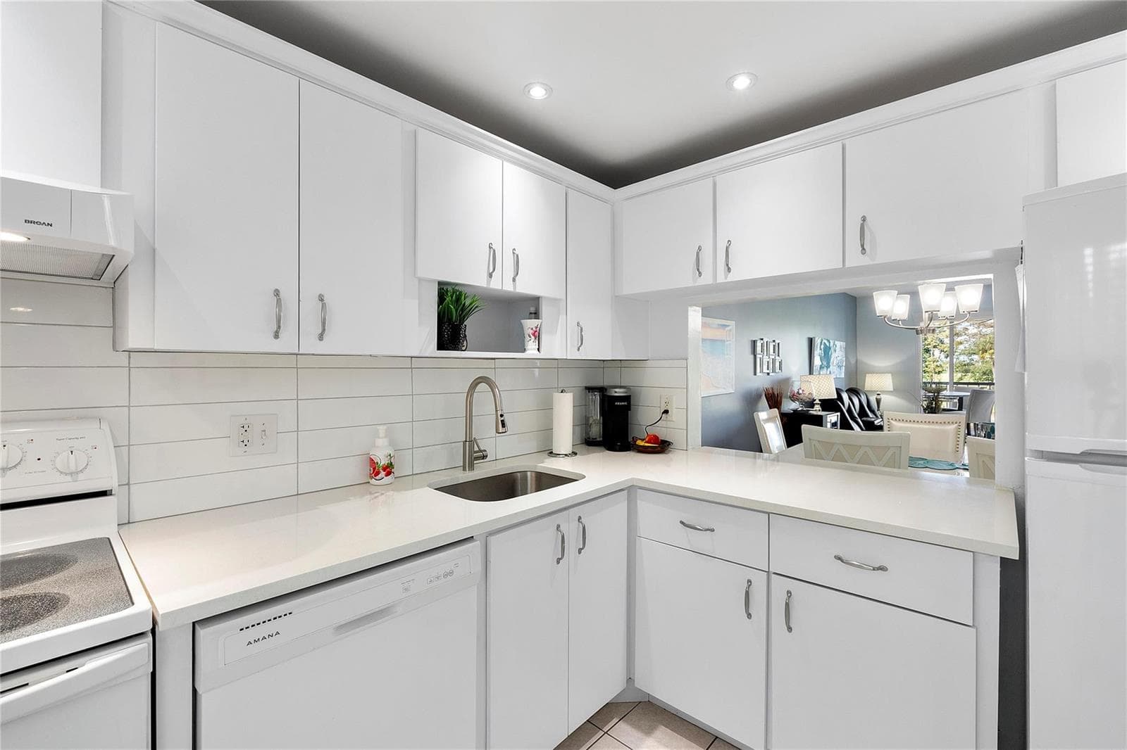 7807 Golf Circle Drive # 211, Margate, FL 33063 photo 8