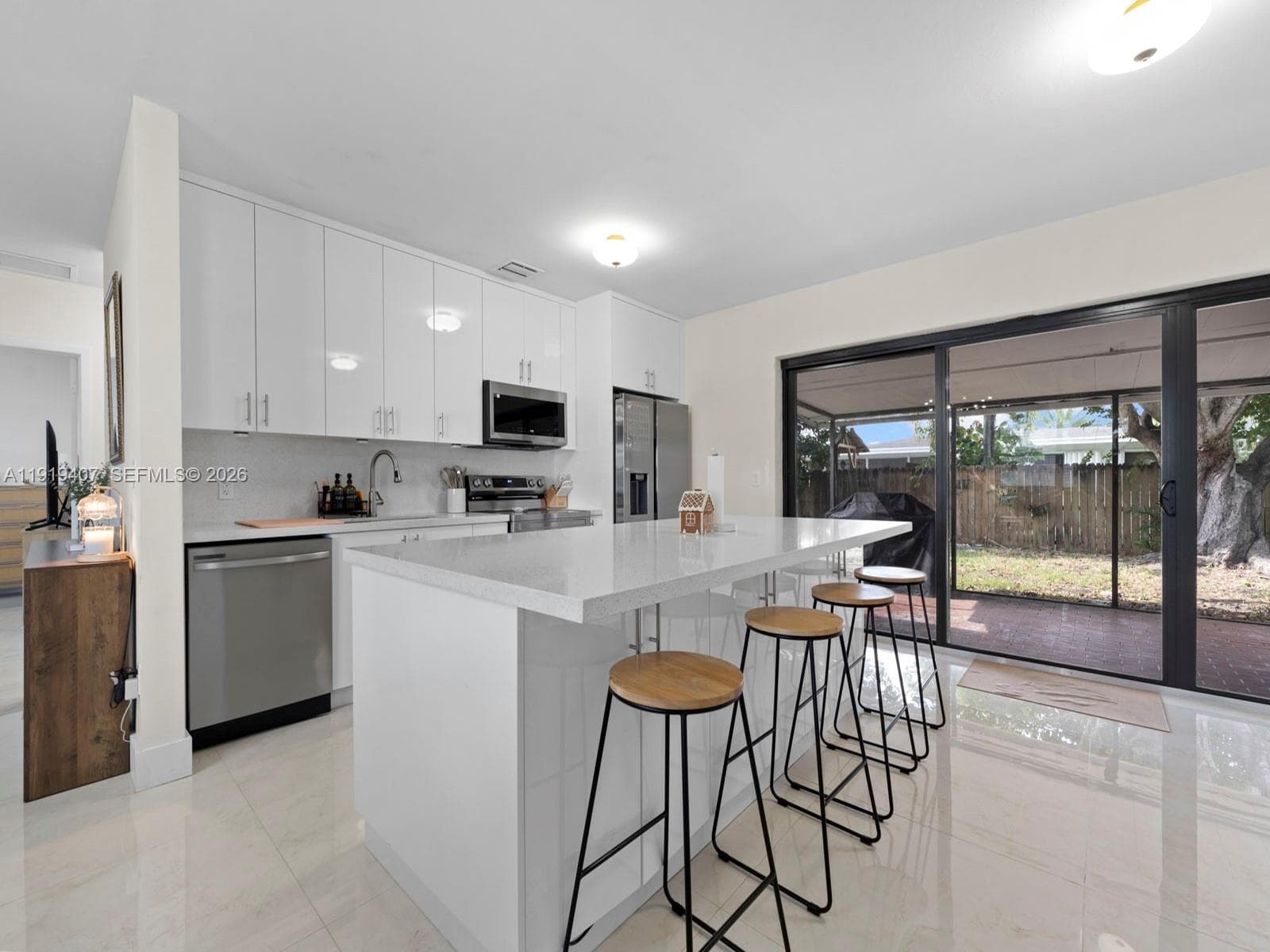 1562 NW 8th Ave, Homestead, FL 33030 photo 7