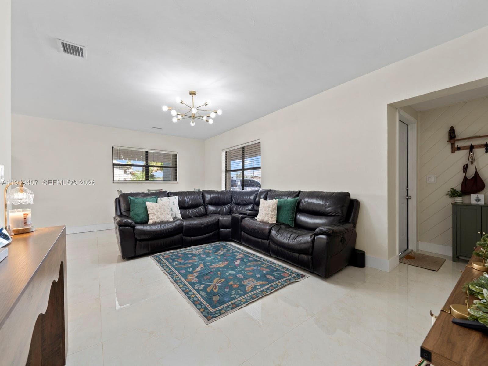 1562 NW 8th Ave, Homestead, FL 33030 photo 11