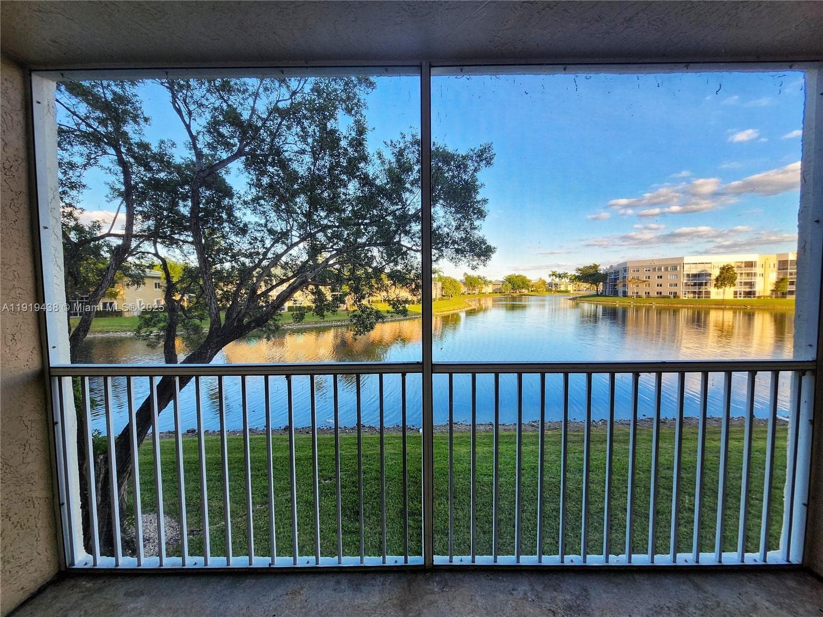 7852 Trent Dr # 206, Tamarac, FL 33321 photo 7
