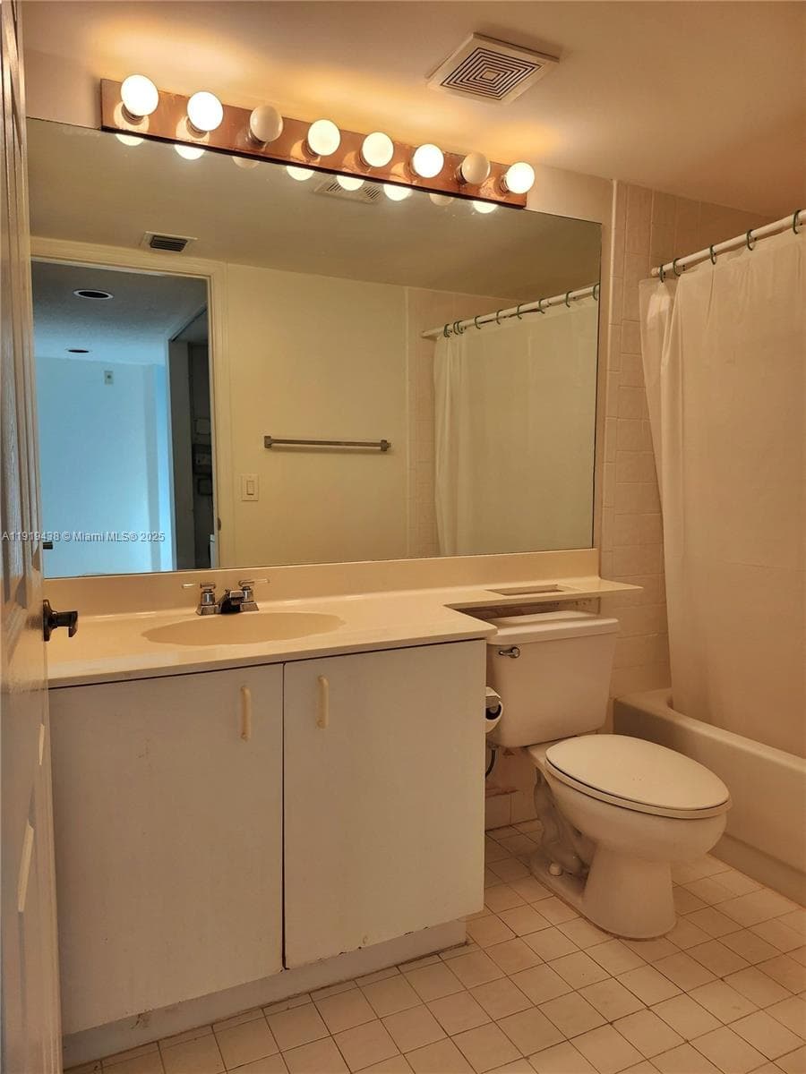 7852 Trent Dr # 206, Tamarac, FL 33321 photo 9