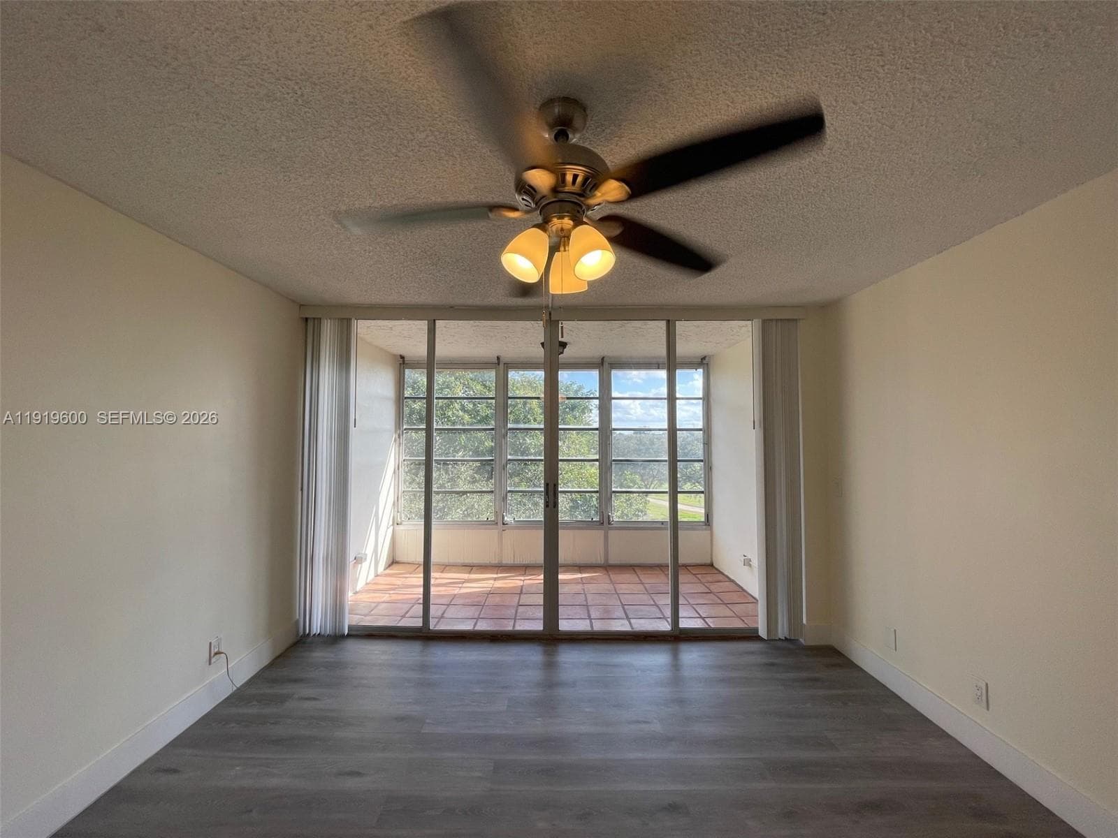 9471 Evergreen Pl # 401, Davie, FL 33324 photo 6