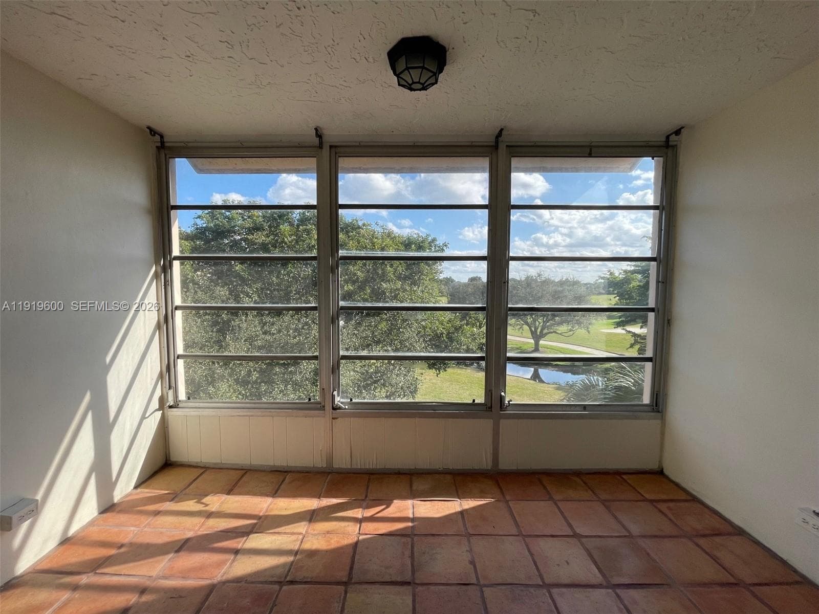 9471 Evergreen Pl # 401, Davie, FL 33324 photo 7