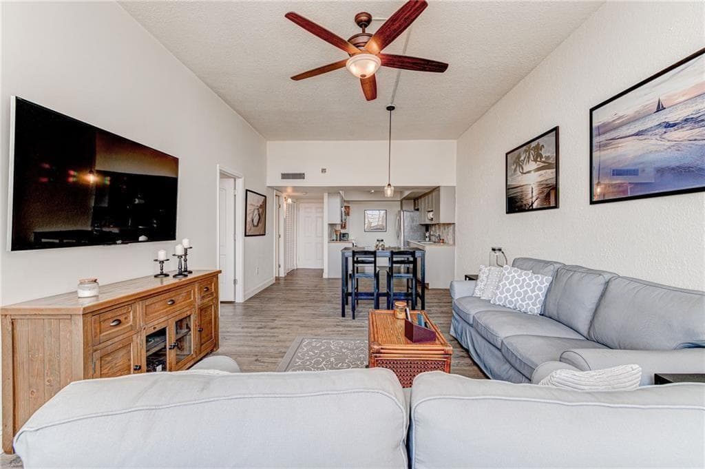 1301 NE Miami Gardens Drive # 1721w, Miami, FL 33179 photo 9