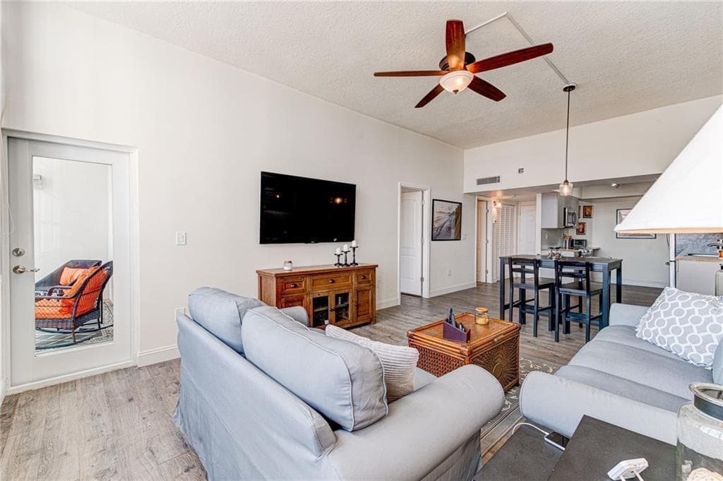 1301 NE Miami Gardens Drive # 1721w, Miami, FL 33179 photo 10