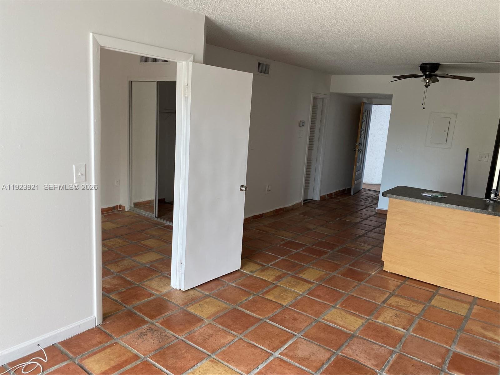 1650 NE 115th St # 405, Miami, FL 33181 photo 13