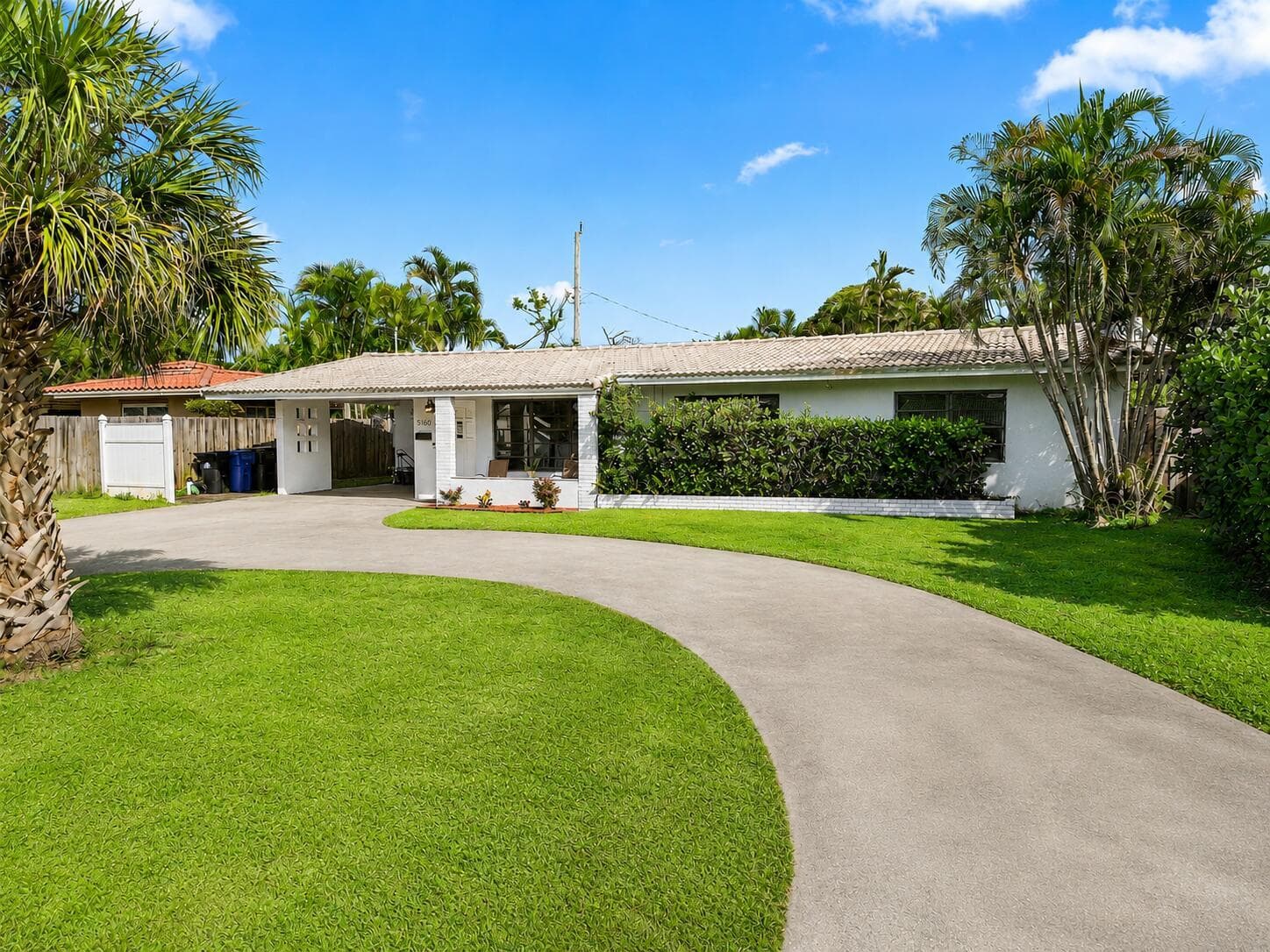 5160 NE 18th Terrace, Fort Lauderdale, FL 33308 photo 2