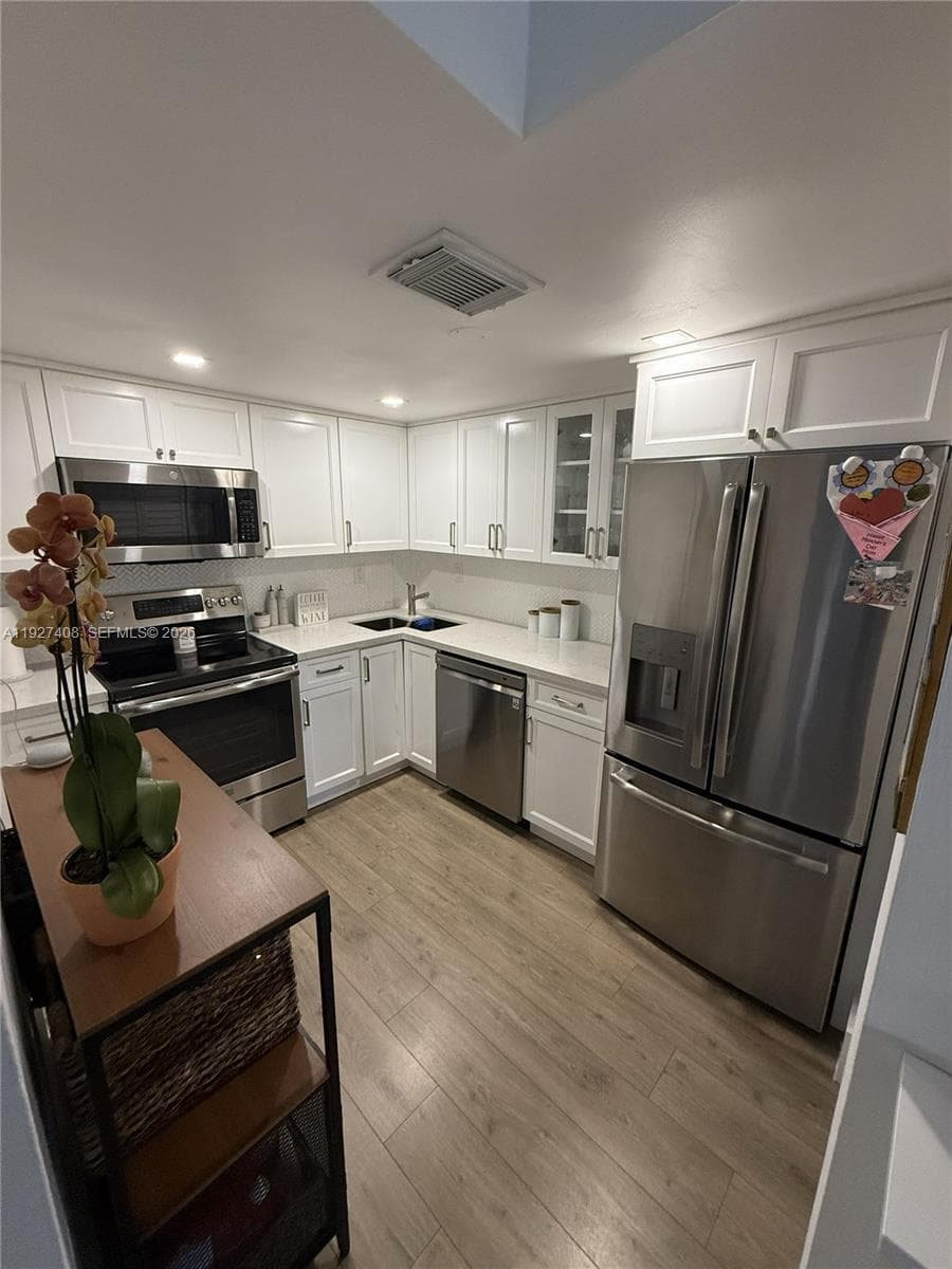 9001 SW 94th St # 208, Miami, FL 33176 photo 7