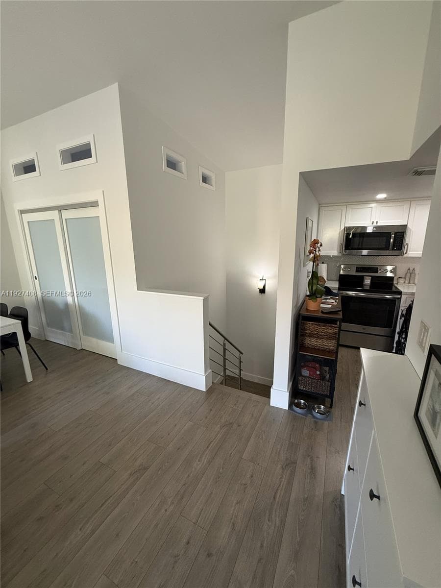 9001 SW 94th St # 208, Miami, FL 33176 photo 4