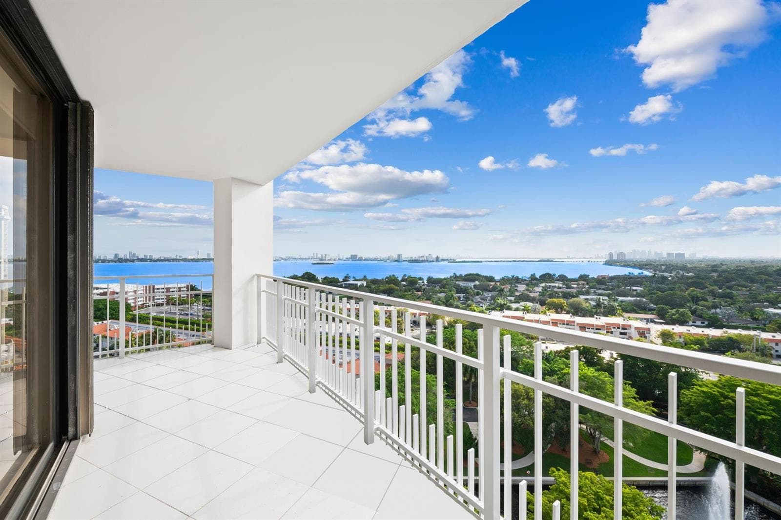 1000 Quayside Terrace # 1606, Miami, FL 33138 photo 13