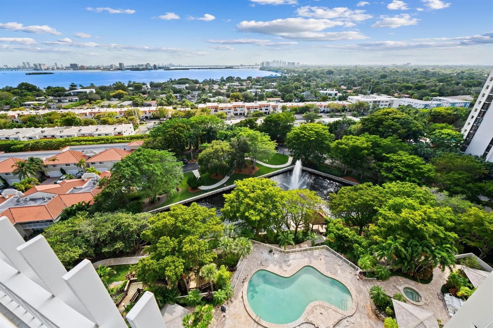 1000 Quayside Terrace # 1606, Miami, FL 33138 photo 7