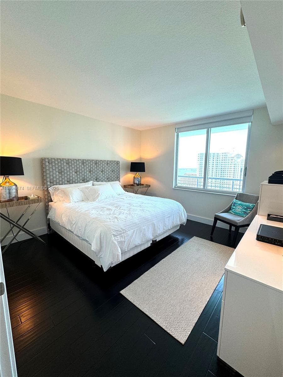 335 S Biscayne Blvd # 2403, Miami, FL 33131 photo 12