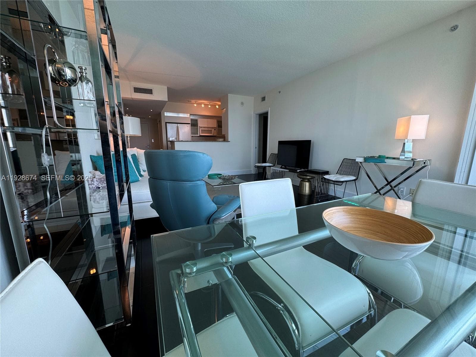 335 S Biscayne Blvd # 2403, Miami, FL 33131 photo 9