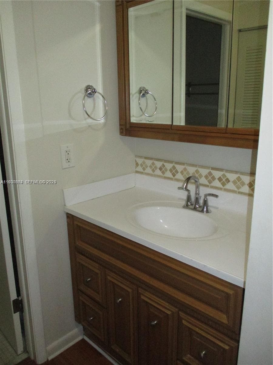 13726 SW 90th Ave # 26, Miami, FL 33176 photo 9