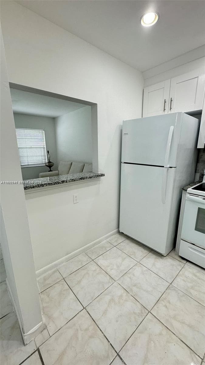 163 Coventry G # 163, West Palm Beach, FL 33417 photo 10