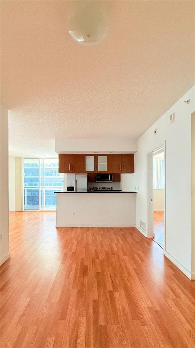 601 NE 23rd Street # 902, Miami, FL 33137 photo 2