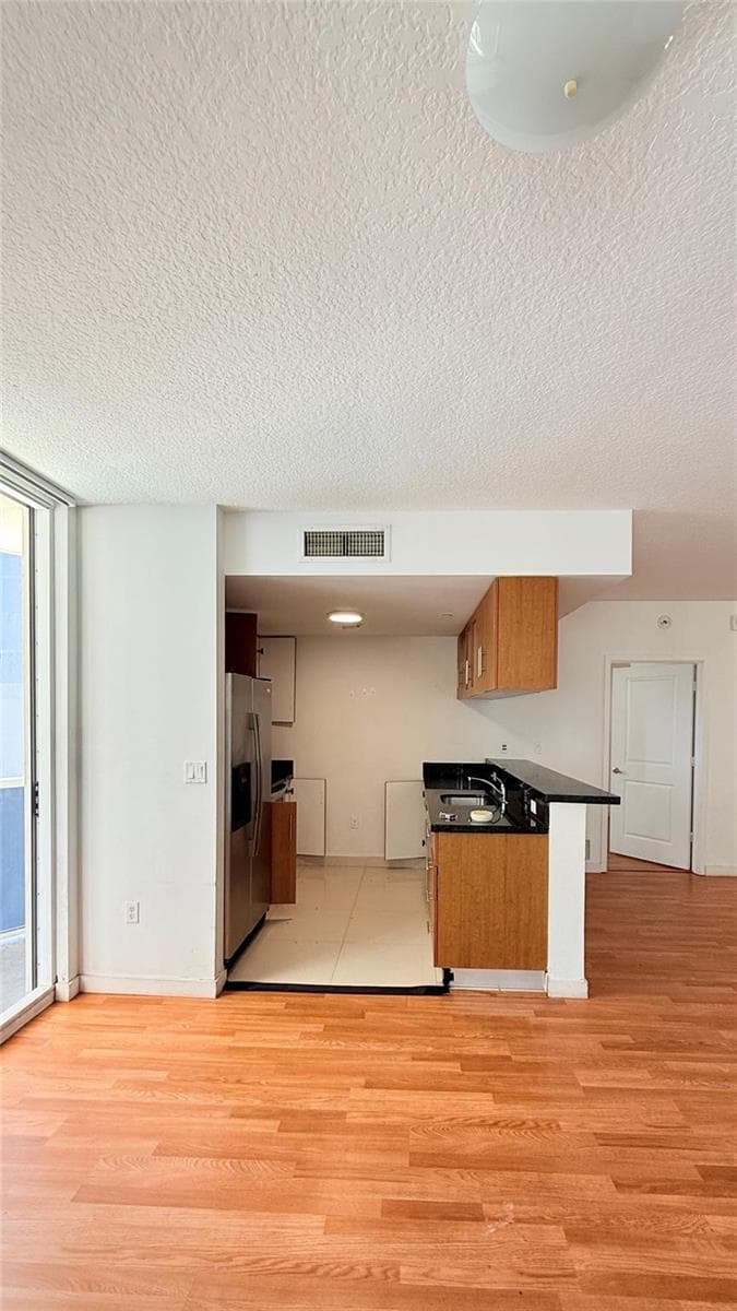 601 NE 23rd Street # 902, Miami, FL 33137 photo 4