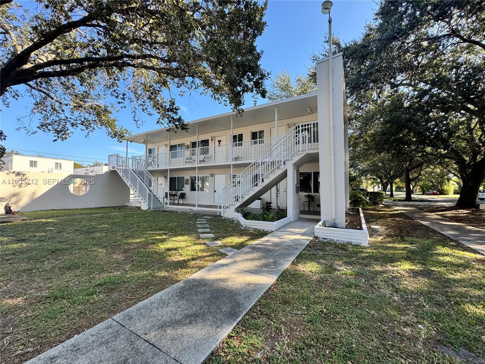 251 Hibiscus Dr # 4, Miami Springs, FL 33166 photo 9