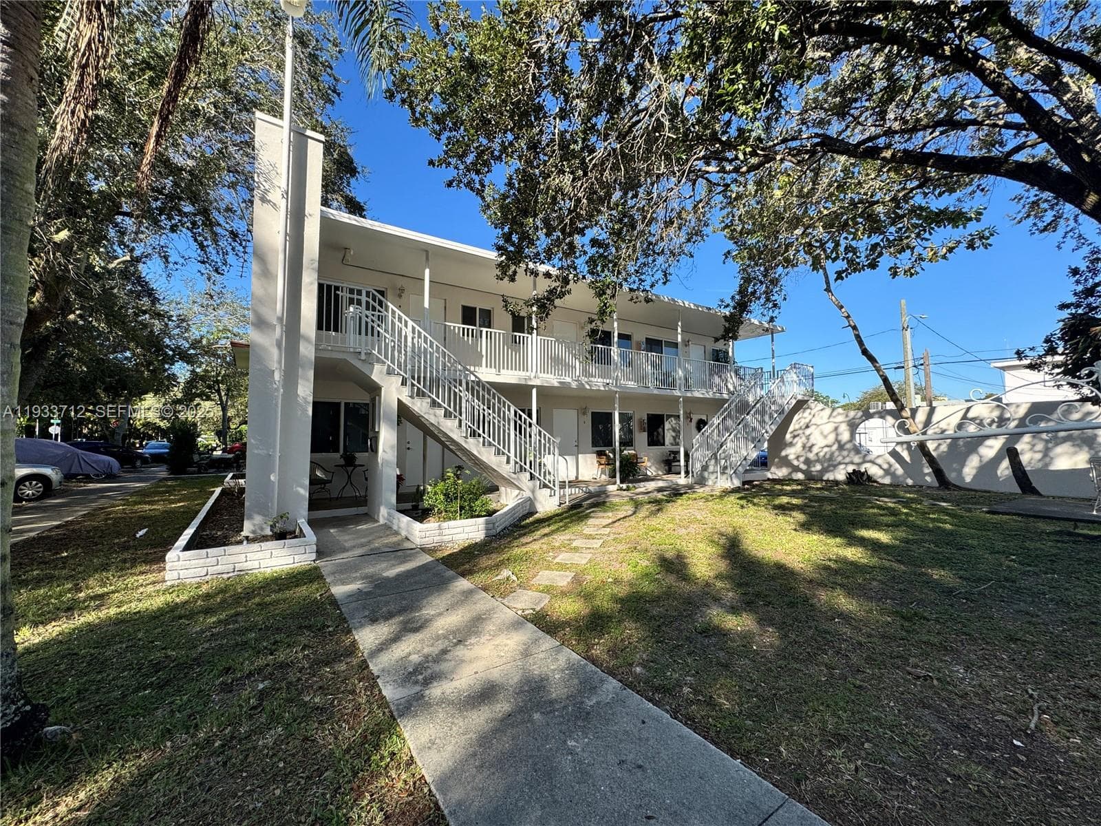 251 Hibiscus Dr # 4, Miami Springs, FL 33166 photo 11