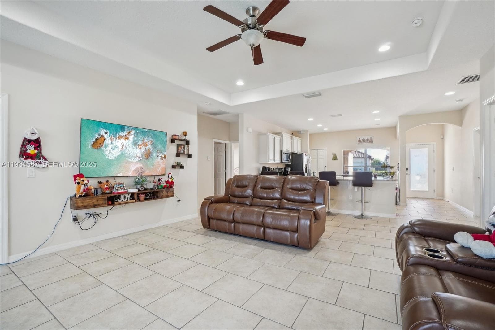 310 VILLA SORRENTO CIR, Other City - In The State Of Florida, FL 33844 photo 7