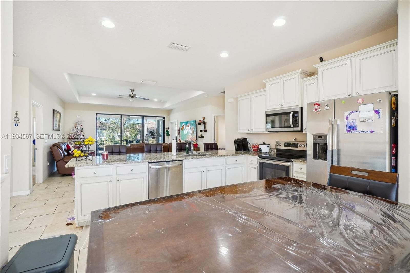 310 VILLA SORRENTO CIR, Other City - In The State Of Florida, FL 33844 photo 10