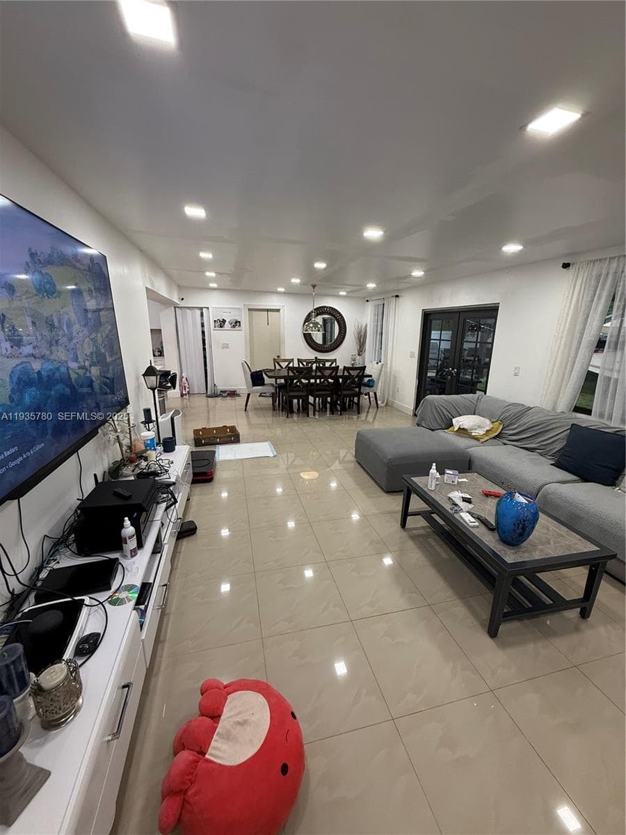 1031 NE 142nd St, North Miami, FL 33161 photo 13