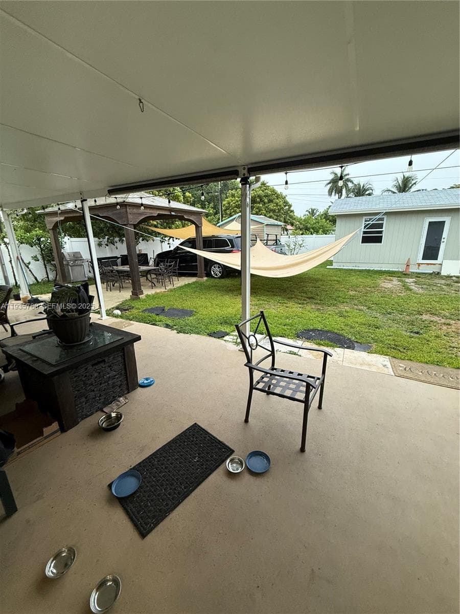 1031 NE 142nd St, North Miami, FL 33161 photo 12