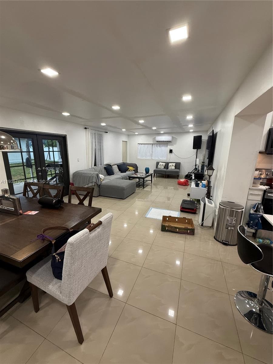 1031 NE 142nd St, North Miami, FL 33161 photo 11