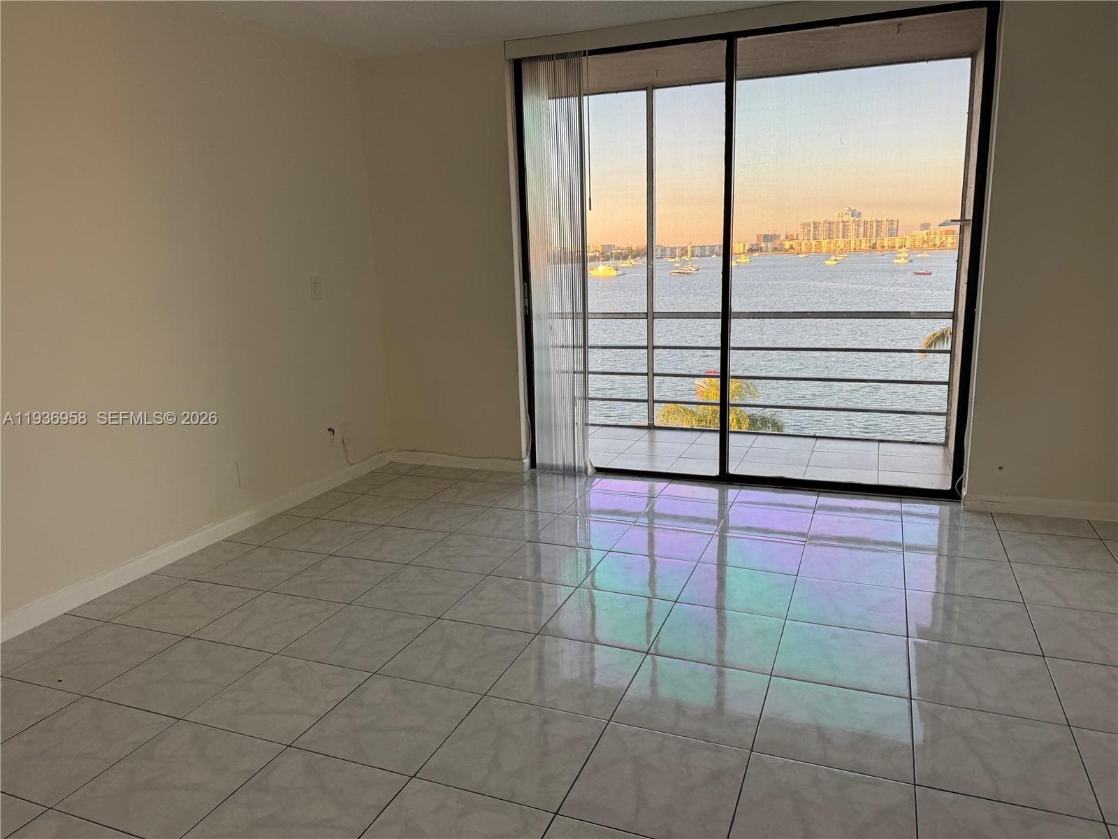 2821 N Miami Beach Blvd # 5P, North Miami Beach, FL 33160 photo 7