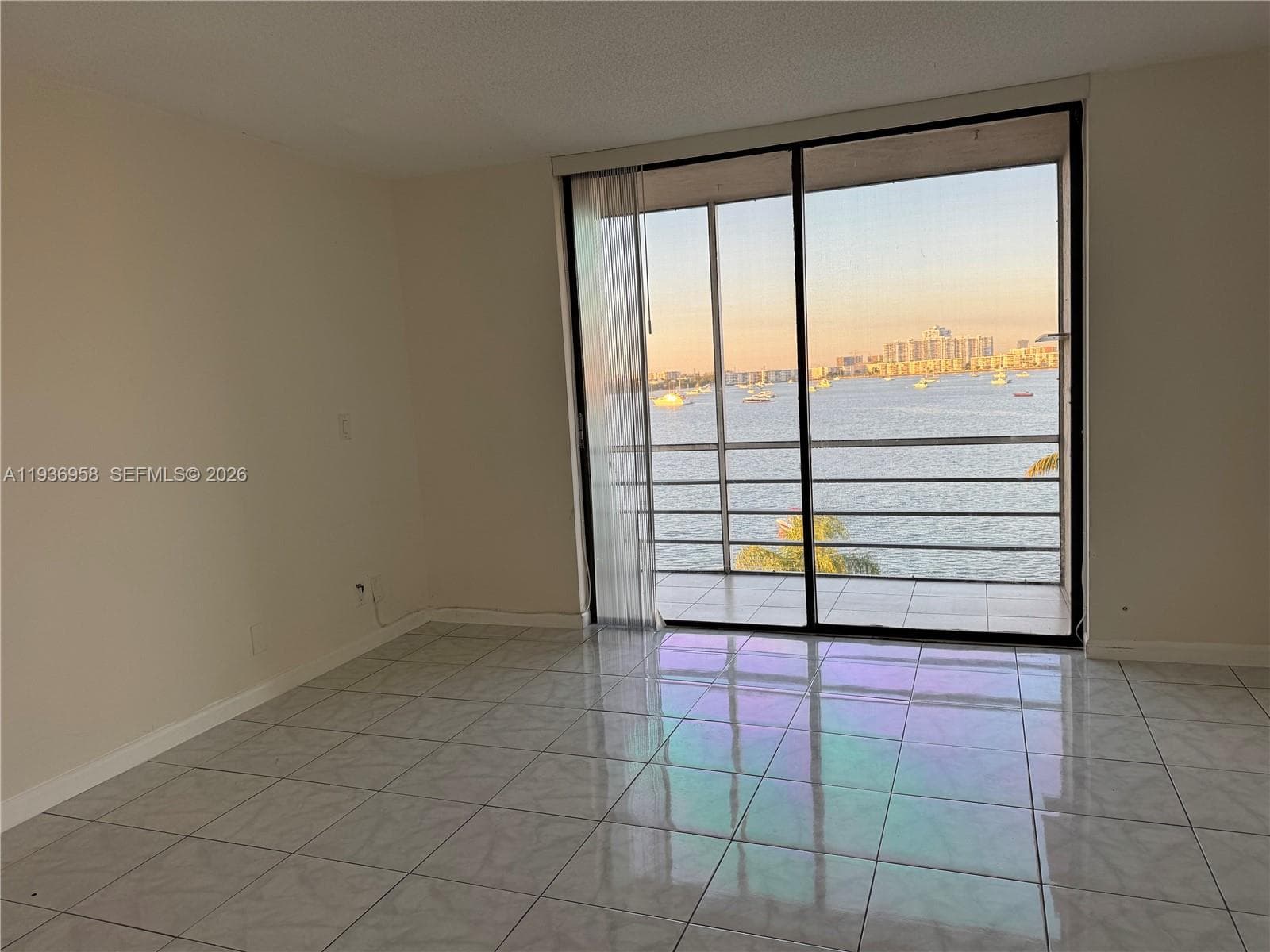 2821 N Miami Beach Blvd # 5P, North Miami Beach, FL 33160 photo 8