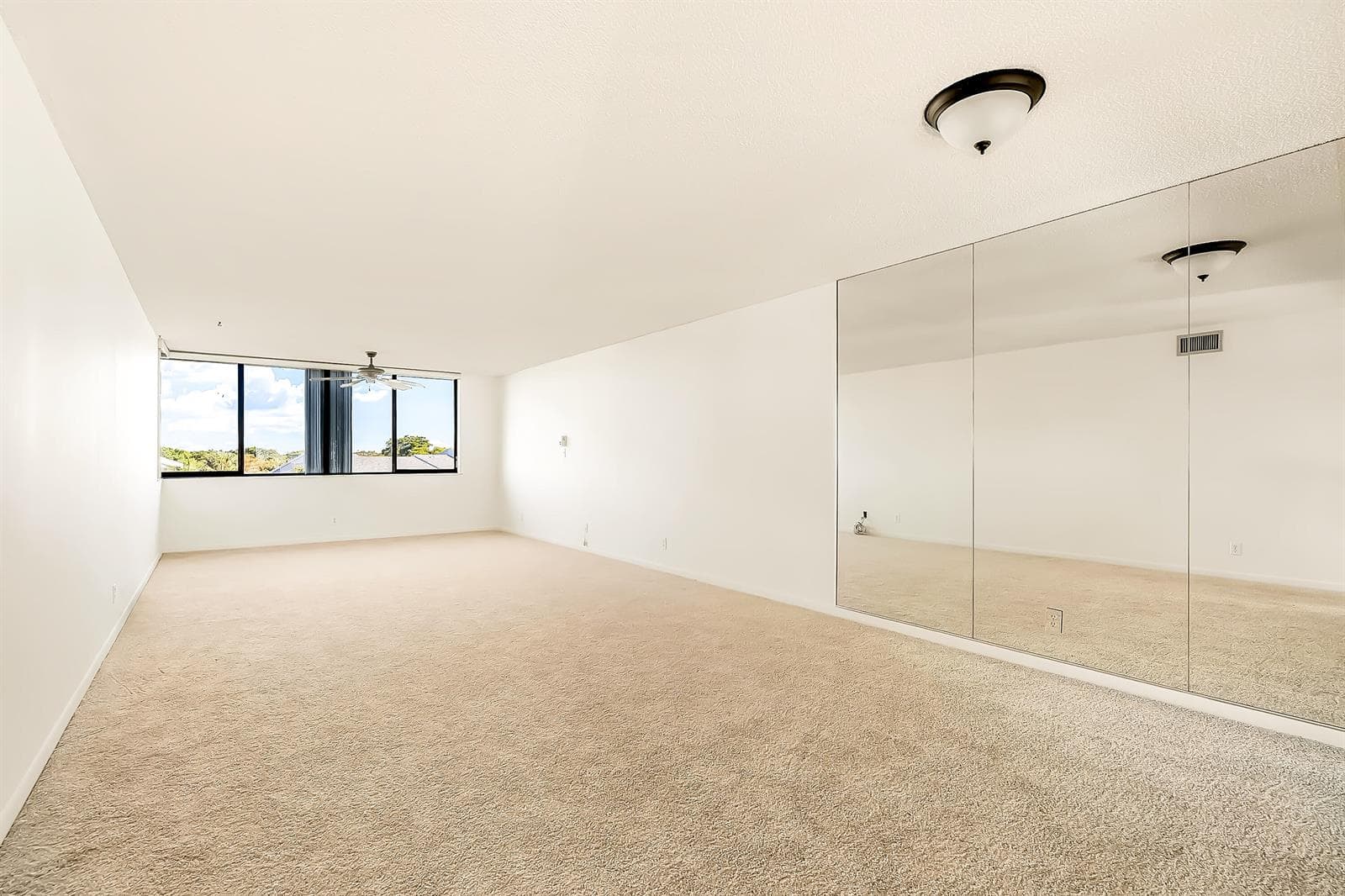 8030 Hampton Boulevard # 502, North Lauderdale, FL 33068 photo 7