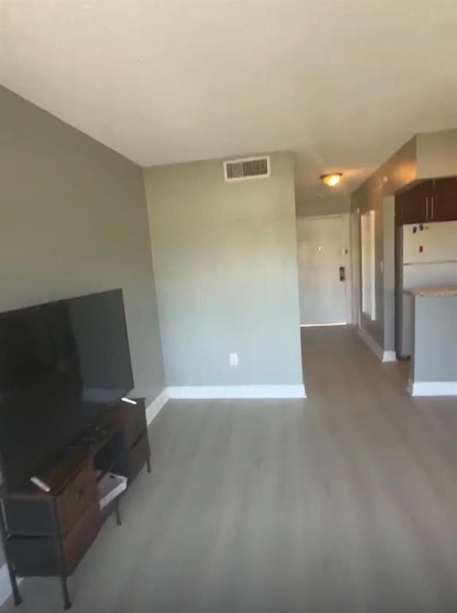 365 NE 125th Street # 305, North Miami, FL 33161 photo 6