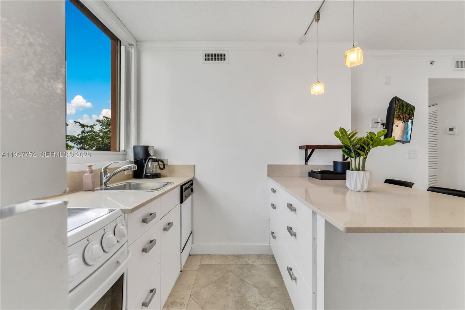2951 S Bayshore Dr # 717, Miami, FL 33133 photo 7