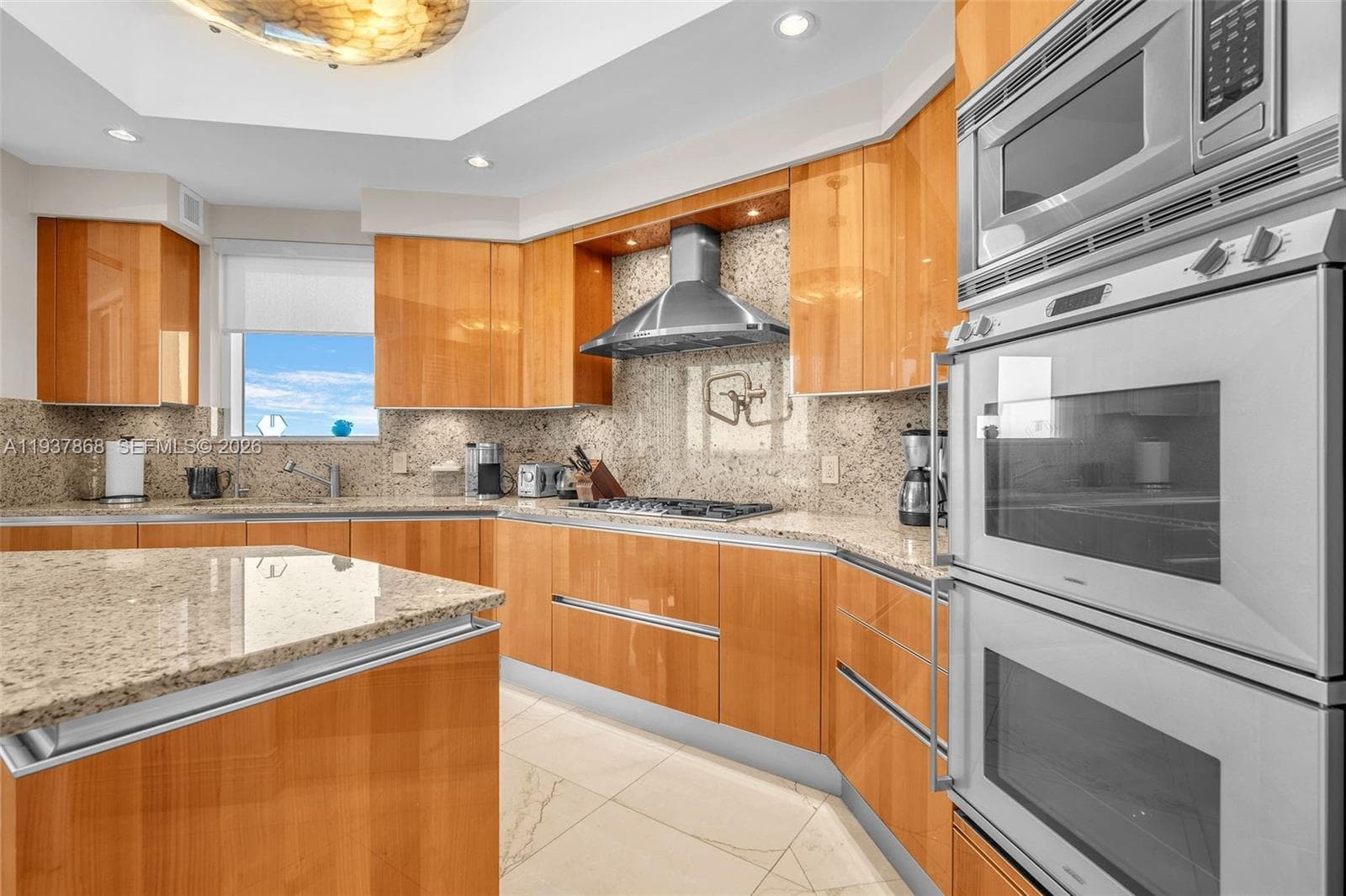 16051 Collins Ave # 2001, Sunny Isles Beach, FL 33160 photo 7