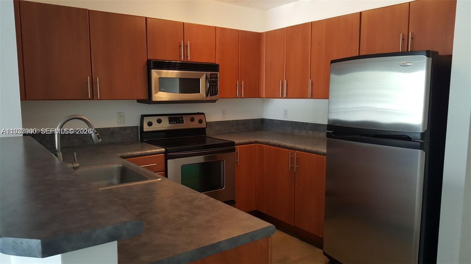 455 NE 25th St # 407, Miami, FL 33137 photo 7