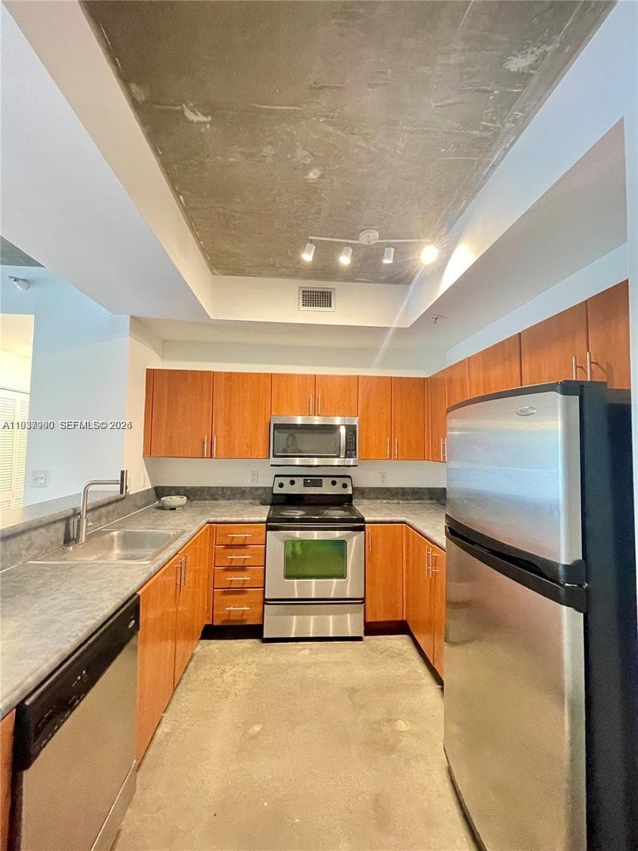 455 NE 25th St # 407, Miami, FL 33137 photo 8