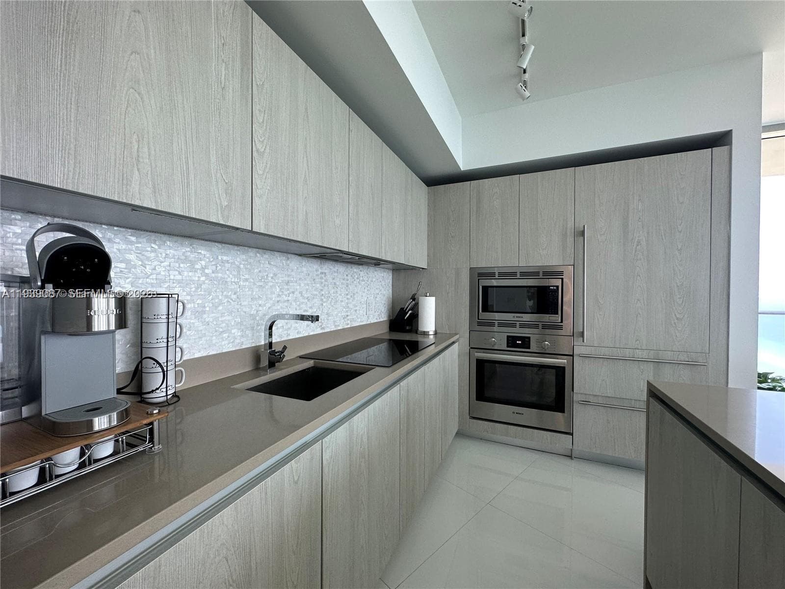 4111 S Ocean Dr # 2902, Hollywood, FL 33019 photo 9