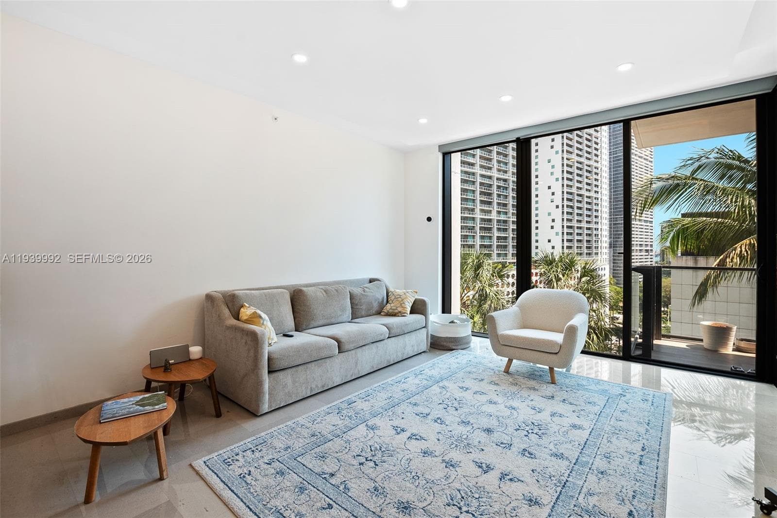 68 SE 6th Street # 805, Miami, FL 33131 photo 6