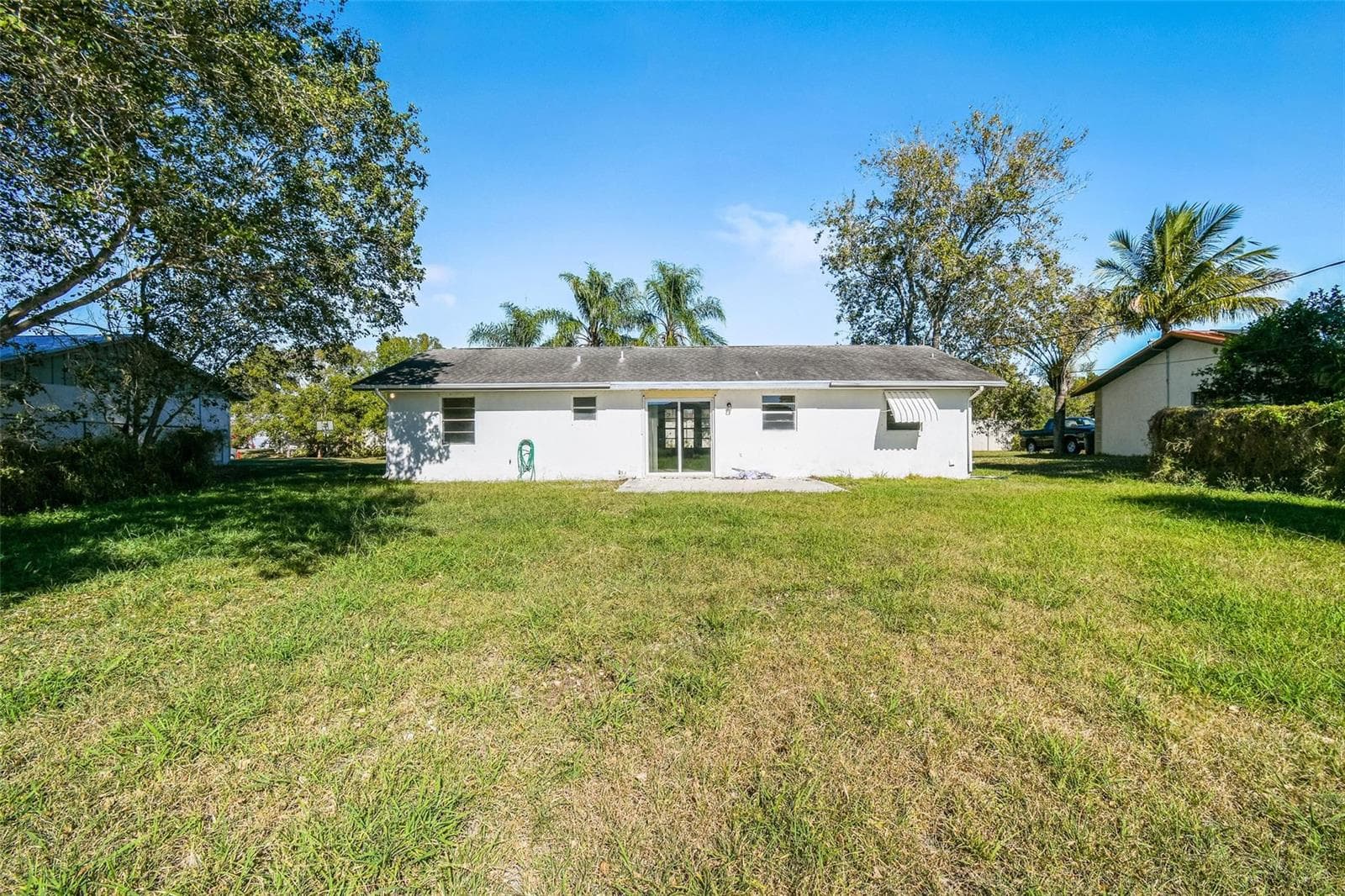516 SW Buswell Avenue, Port St. Lucie, FL 34983 photo 3