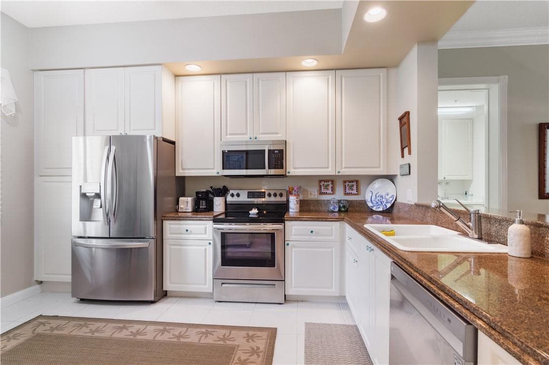 19 Harbour Isle Drive # 106, Hutchinson Island, FL 34949 photo 7