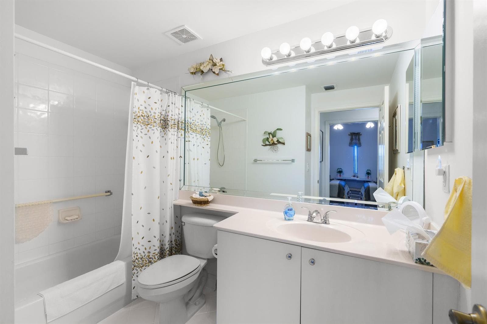7647 Southampton Terrace # 202, Tamarac, FL 33321 photo 12