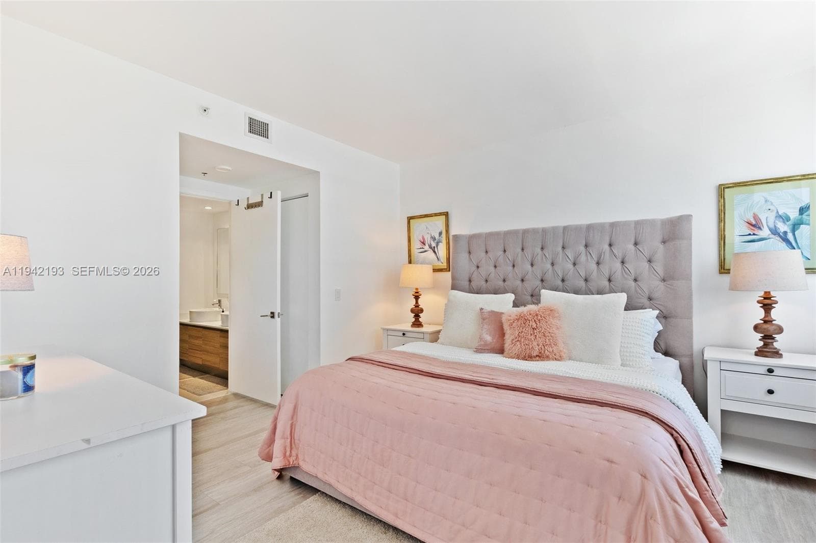 121 NE 34th St # 1008, Miami, FL 33137 photo 12