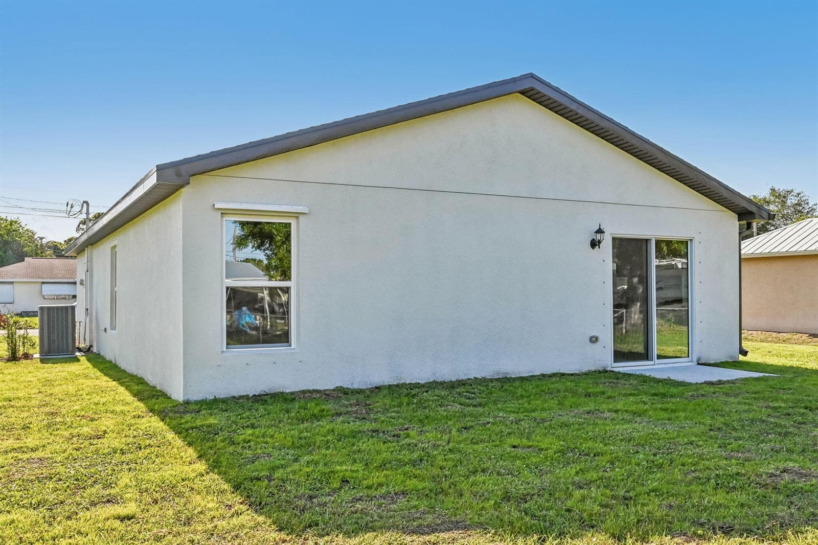 5606 Seagrape Drive, Fort Pierce, FL 34982 photo 6