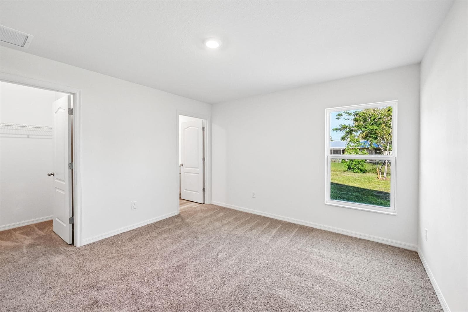 5606 Seagrape Drive, Fort Pierce, FL 34982 photo 13