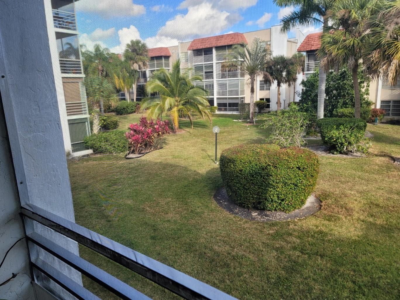 3774 Inverrary Boulevard # P202, Lauderhill, FL 33319 photo 6