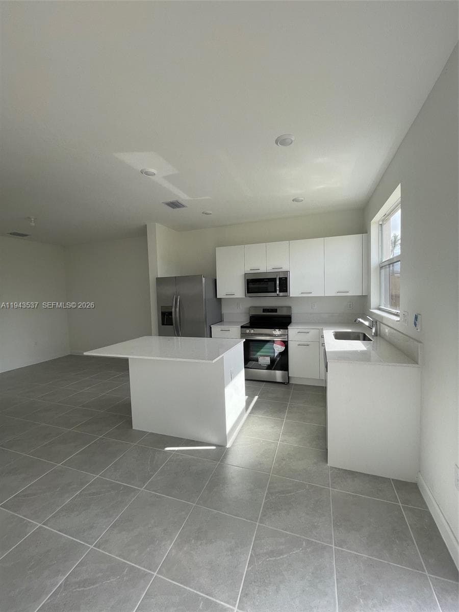 12075 NW 24th Ct, Miami, FL 33167 photo 7