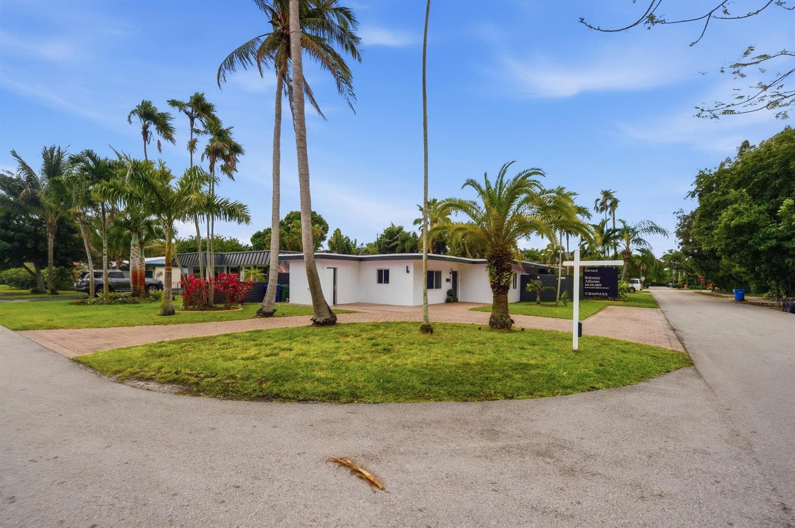 100 NE 22nd Street, Wilton Manors, FL 33305 photo 8