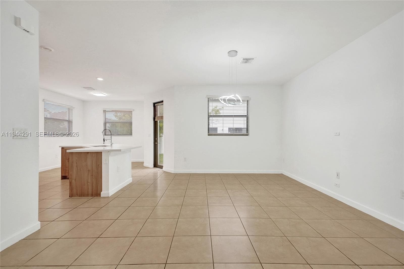 3504 W 94th St, Hialeah, FL 33018 photo 10